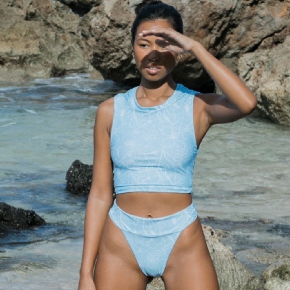 ACACIA Costa top in Moorea set 2 piece medium new wtags